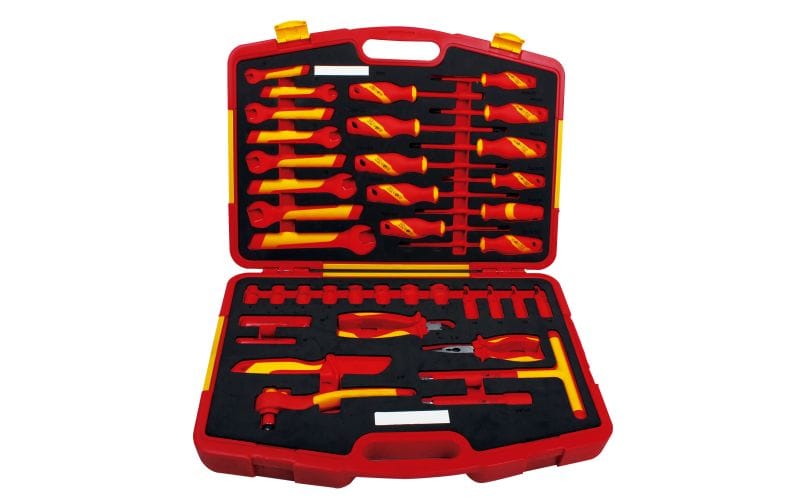 Maletín de herramientas electricista BTE39 - 39 Piezas VDE - B.TOOL B.Tool JUEGO HERRAMIENTAS AISLADAS